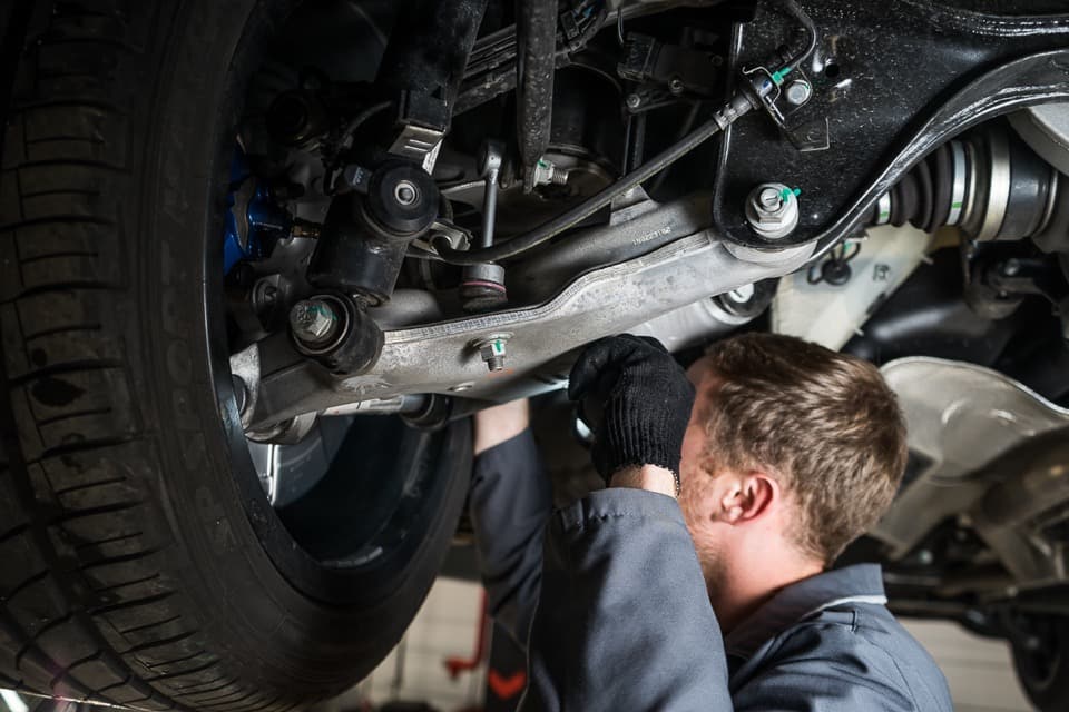 Регулировка сход-развала колес